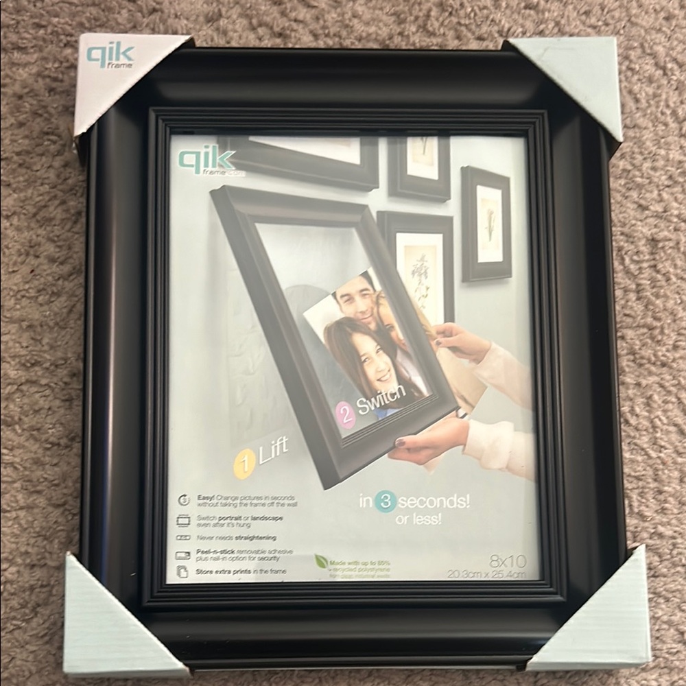 Qi Black Photo Frame